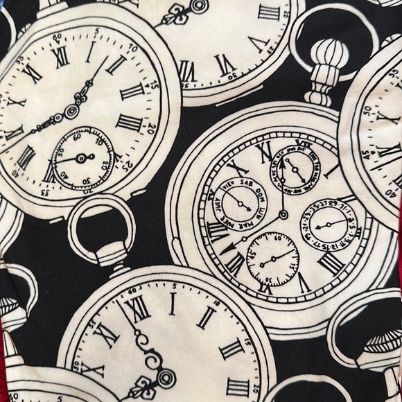 LuLaRoe TC Leggings. Pocket watch - Picture 1 of 1
